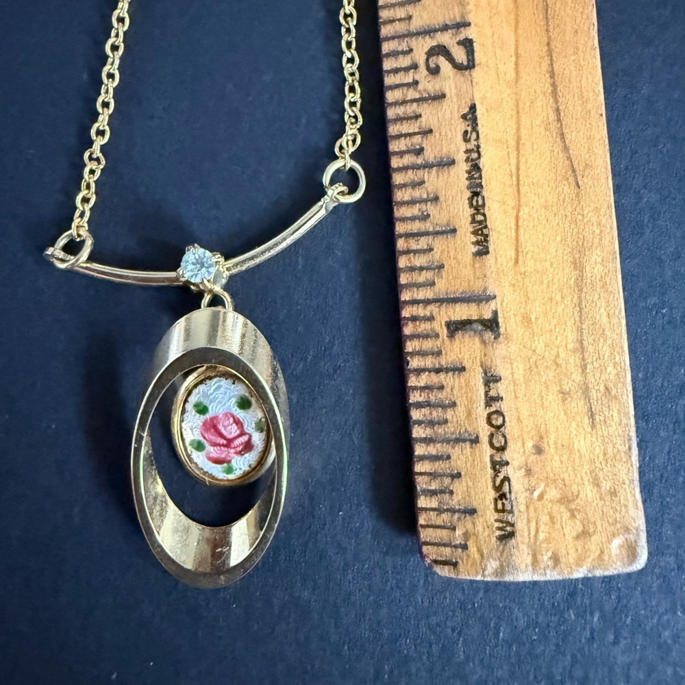 🌹 Vintage Hand-Painted Porcelain Rose Jewelry Set – Necklace + Earrings - Picture 13 of 13